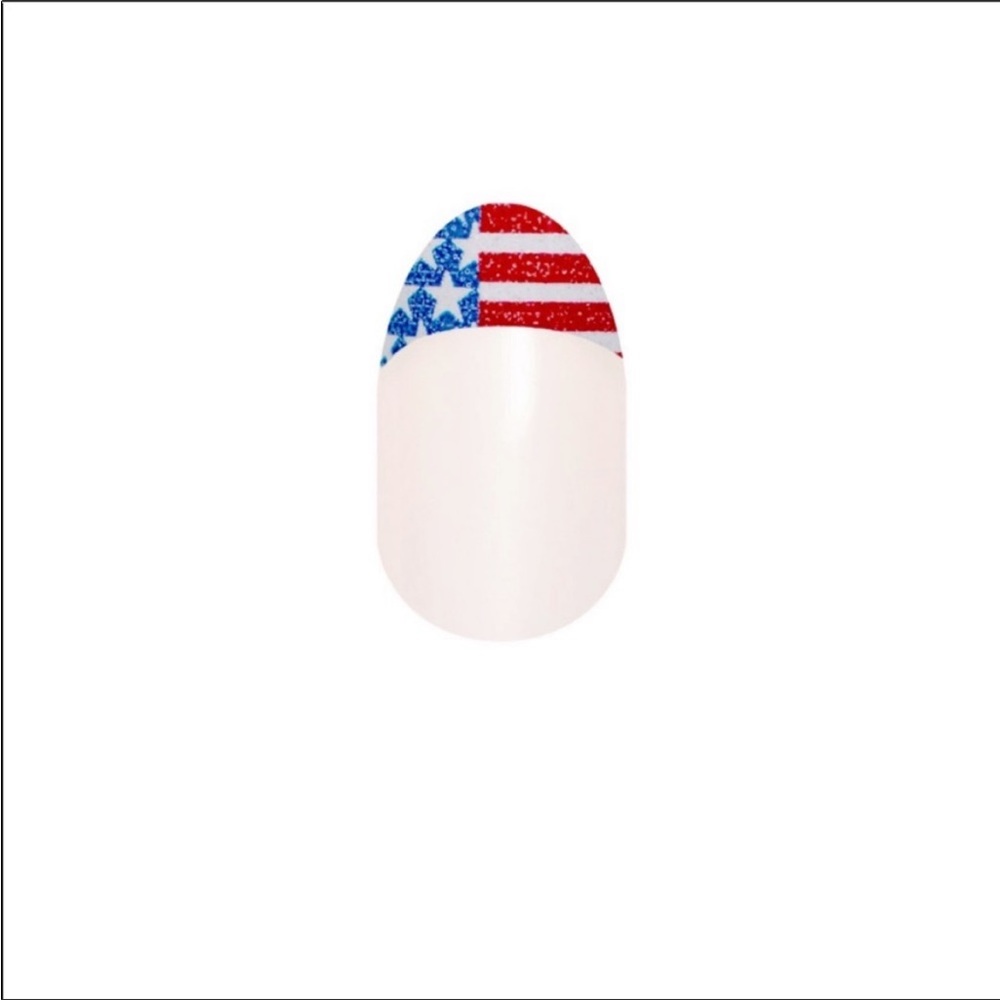 *Retired* Color Street: Red, White, and Belle | Fourth Of July Patriotic America - Picture 15 of 16